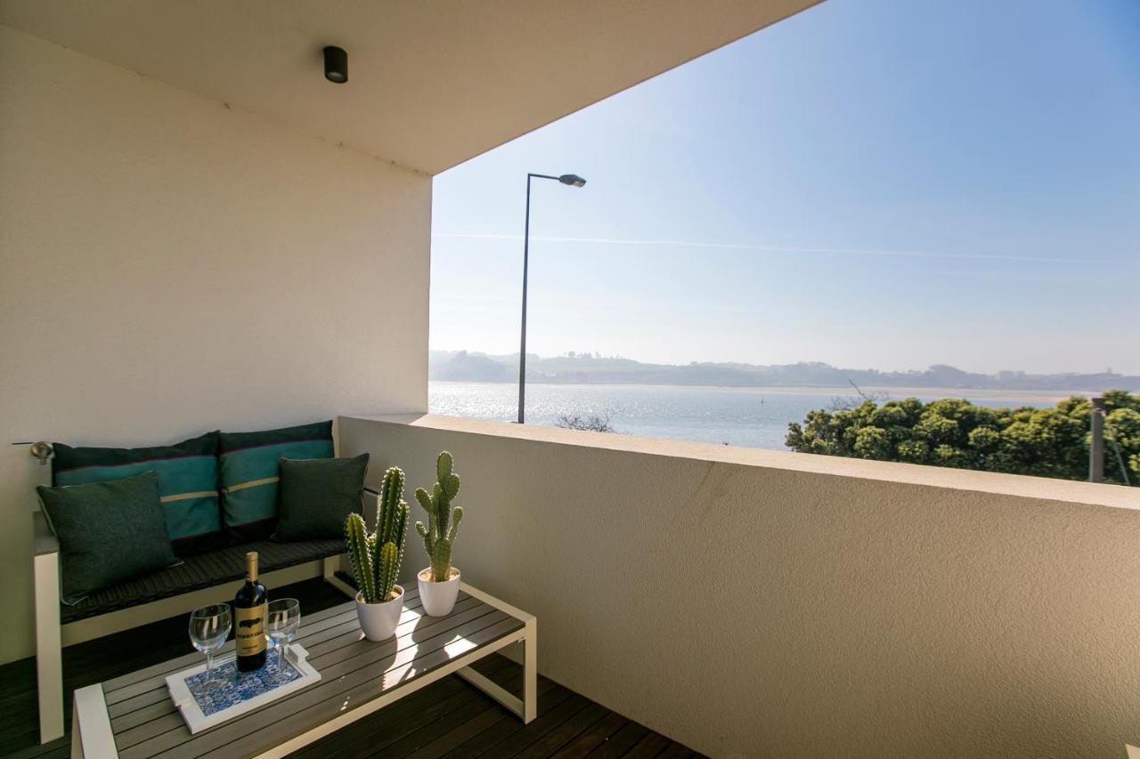 Lovelystay - Luxury 2Br Duplex Apartment In Foz Порто Екстериор снимка
